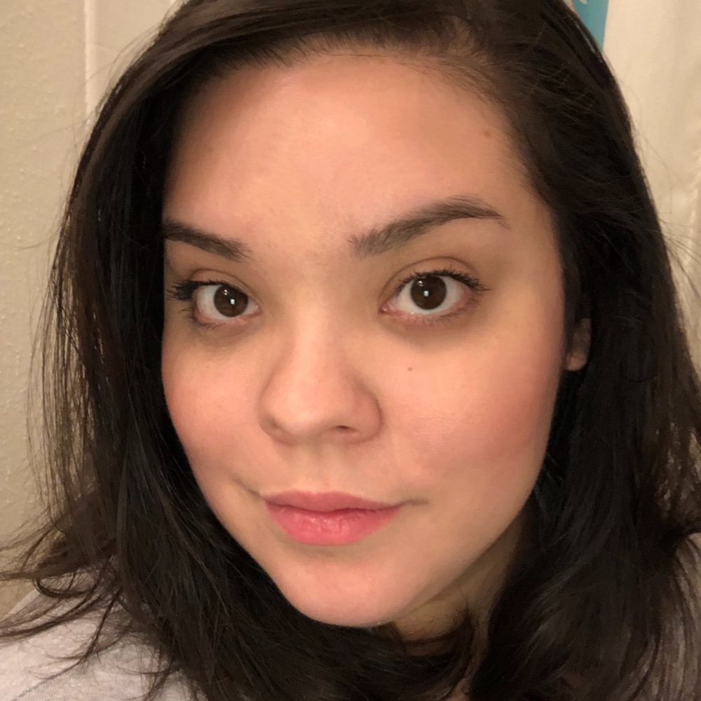 Meet your Posher, Elizabeth